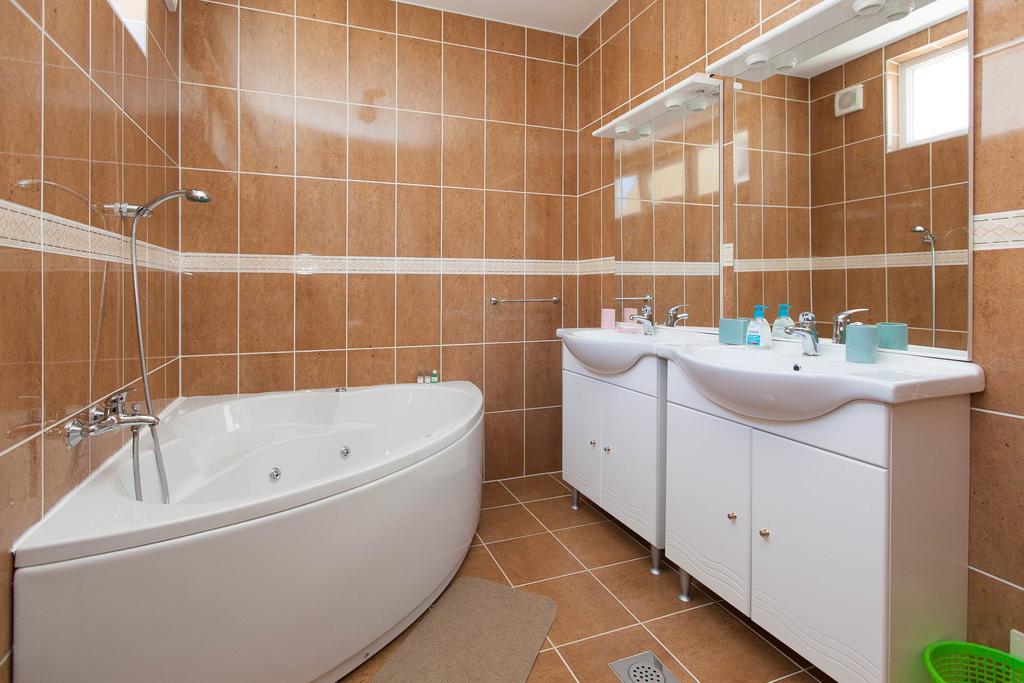 Apartmani Turudic Dramalj Kültér fotó